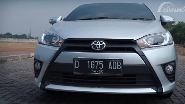 Harga Head Unit Yaris 2014. Review Toyota Yaris G AT 2014: Masih Muda dengan Godaan