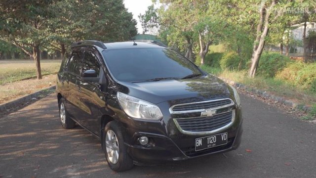 Konsumsi Bbm Chevrolet Spin. Review Chevrolet Spin 1.5 LTZ 2014: Mobil Keluarga yang Lebih