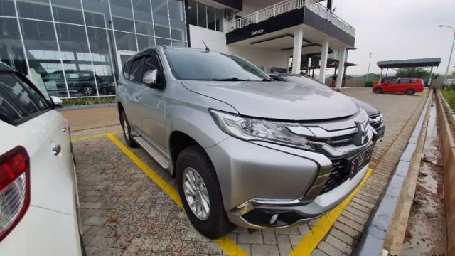 Harga Pajero Sport 2017 Bekas Lampung. Jual mobil bekas murah Mitsubishi Pajero Sport GLX 2017 di