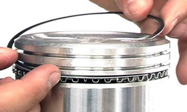 Tanda Ring Seher Rusak. Jangan Diabaikan, Ini 3 Tanda Ring Piston Rusak