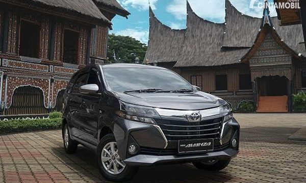 Harga Pasang Kaca Film Mobil Avanza. Sebelum Ganti, Yuk Intip Harga Pasang Kaca Film Mobil Avanza