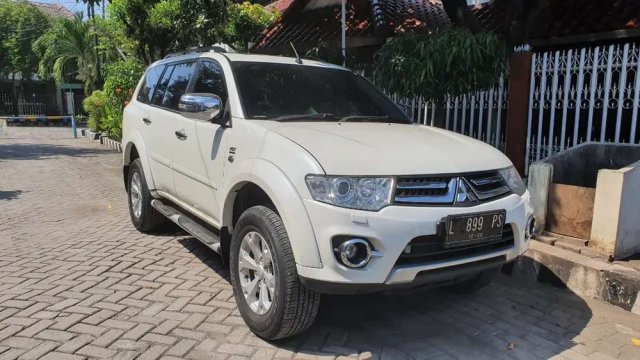 Harga Mobil Bekas Pajero Sport Dakar 2015 Jawa Timur. Jual mobil bekas murah Mitsubishi Pajero Sport Dakar 2015 di Jawa