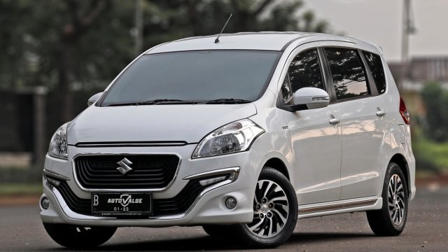 Harga Mobil New Ertiga Dreza Gs. Jual Mobil Bekas Suzuki Ertiga Dreza GS AT 2016 Pemakaian 2017