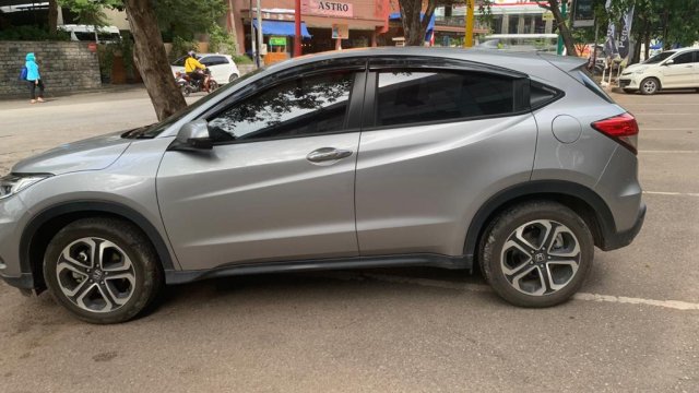 Harga Mobil Bekas Honda Hrv Di Batam. Jual mobil Honda HR-V E CVT 2019 , Kota Batam, Pulau Riau