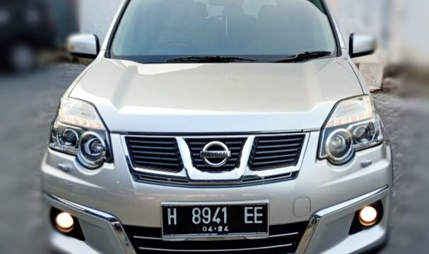 Harga X Trail Urban Selection 2013. Nissan X-Trail Urban Selection Matic 2013 Silver 4466203