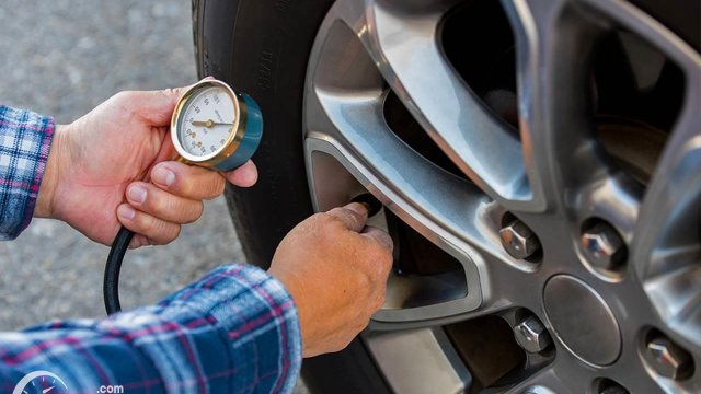 Tekanan Angin Ban Mobil Agya. Ketahui Tekanan Ban Mobil yang Ideal Buat Harian