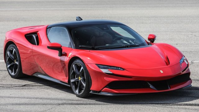 Harga Ferrari Sf90 Stradale Di Indonesia. Mobil Sport Ferrari SF90 Stradale 2021 Siap Mengaspal di Indonesia