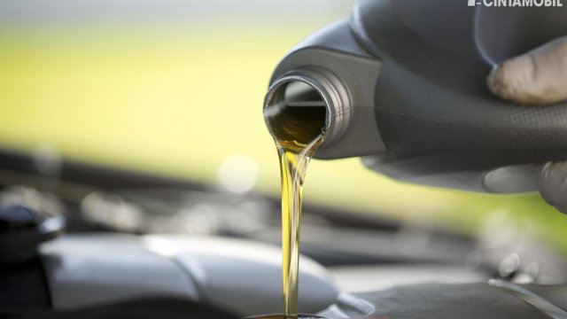 Oli Mesin L300 Diesel. Yuk, Cek Rekomendasi 3 Oli Mobil Diesel Terbaik