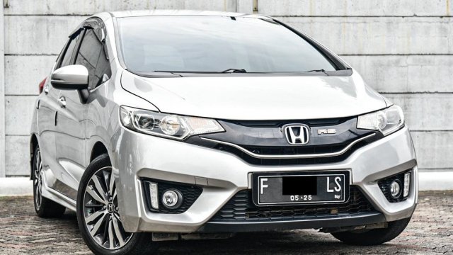 Harga Honda Jazz Rs Matic Tahun 2015. Honda Jazz 2015