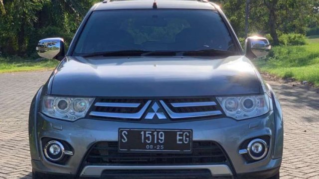 Harga Mobil Bekas Pajero Sport Dakar 2015 Jawa Timur. Jual cepat Mitsubishi Pajero Sport Dakar 2015 di Jawa Timur 4498618