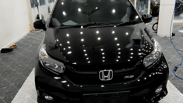 Gambar Mobil Warna Hitam. Honda Brio Hitam Lebih Eksklusif, Simak Kelebihan dan