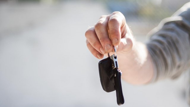 Penurunan Harga Mobil Per Tahun. Berapa Sih Penurunan Harga Mobil Baru Setiap Tahun?