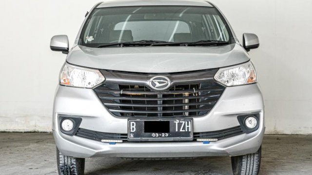 Harga Xenia R Deluxe 2018. Daftar harga Mobil bekas Daihatsu Xenia 2018 : Variant