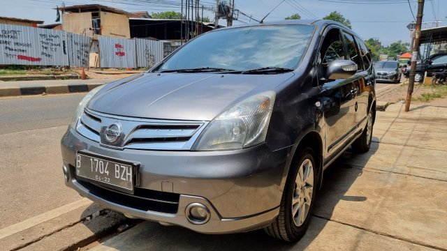 Harga Seken Nissan Grand Livina Tahun 2012. Harga Nissan Grand Livina 2012 Bekas September