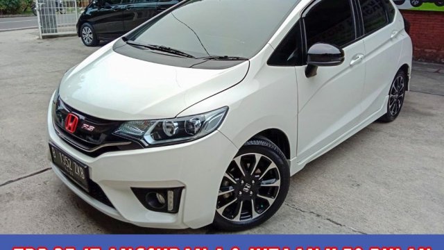 Harga Honda Jazz Rs Tahun 2016. Harga mobil Honda Jazz 2016 bekas Desember 2021