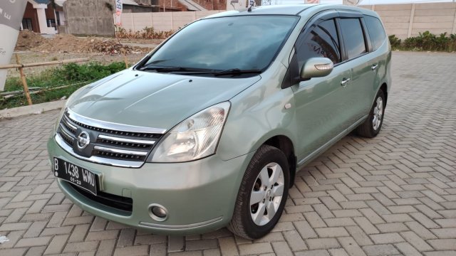 Harga Grand Livina Ultimate 2011. Harga Nissan Grand Livina 2011 Bekas November
