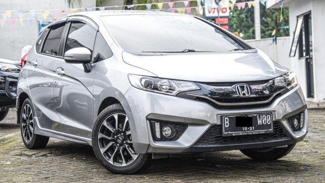 Harga Honda Jazz Tahun 2016. Harga mobil Honda Jazz 2016 bekas November 2021