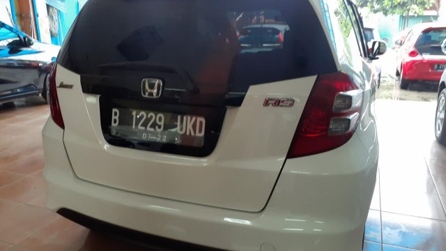 Harga Mobil Honda Jazz Bekas 2010. Harga mobil Honda Jazz 2010 bekas November 2021