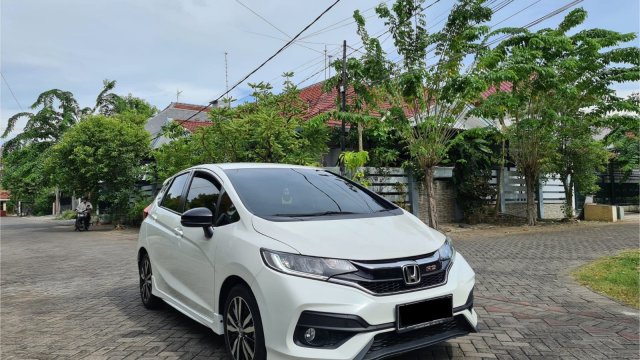 Harga Honda Jazz Rs At 2019. Harga Honda Jazz bekas 2019 Desember 2021