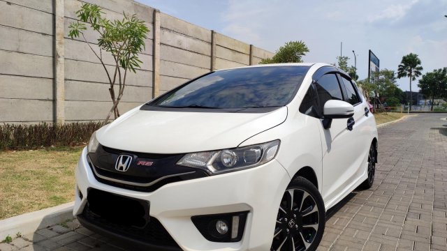 Harga Mobil Honda Jazz Rs 2016 Bekas. Harga mobil Honda Jazz 2016 bekas November 2021