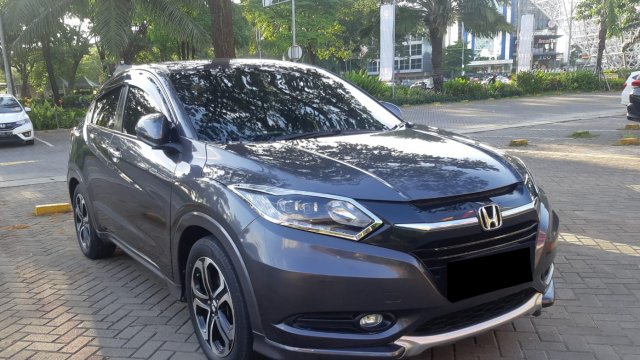 Harga Mobil Honda Hrv Thn 2015. Harga Honda HR-V 2015 Bekas Desember