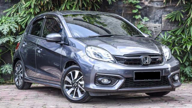 Harga Mobil Bekas Honda Brio Satya 2016. Harga mobil Honda Brio 2016 bekas Desember 2021