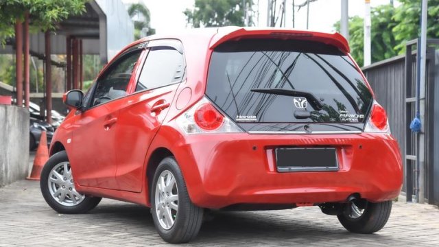 Harga Honda Brio E Satya 2015. Honda Brio 2015