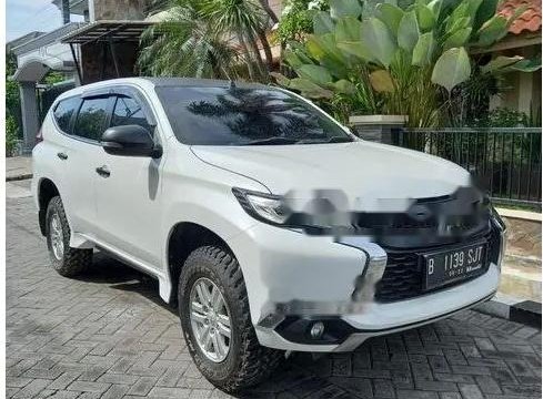 Pajero Sport Bekas Jawa Timur. Jual mobil Mitsubishi Pajero Sport GLX 2017 bekas, Jawa Timur