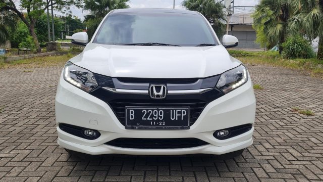 Harga Hrv Bekas Solo. Harga mobil Honda HR-V 2017 bekas Maret 2022