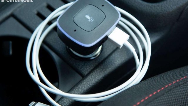 Charger Hp Di Mobil Avanza. Rekomendasi Charger HP Mobil Terbaik dan Harganya