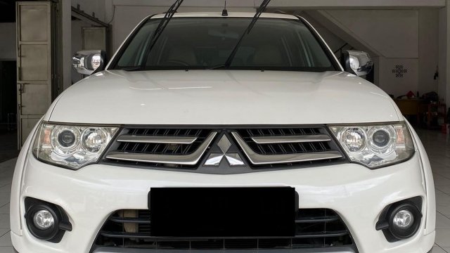 Mitsubishi Pajero Sport 2015 Model. Jual beli Mitsubishi Pajero Sport 2015 bekas murah di Cintamobil