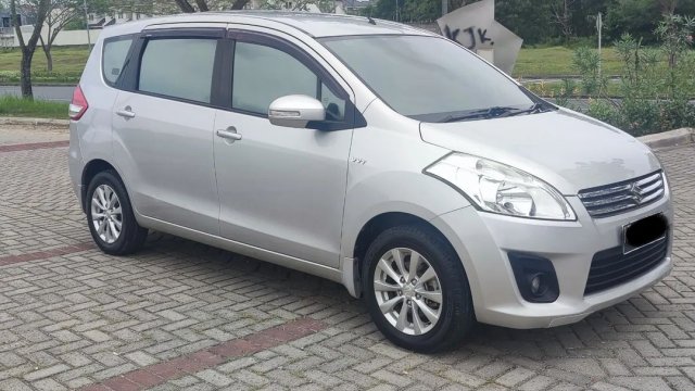 Jual Ertiga Bekas Jakarta. Jual beli Suzuki Ertiga 2013 bekas murah di Cintamobil