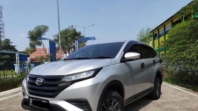 Terios X Deluxe Mt. Jual beli Daihatsu Terios X Deluxe 2018 bekas murah di Indonesia