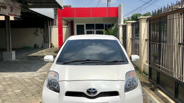 Harga Toyota Yaris 2013 Bekas. Jual beli Toyota Yaris 2013 bekas murah di Cintamobil