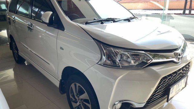 Harga Mobil Bekas Toyota Avanza Veloz 2018. Toyota Avanza Veloz 2018