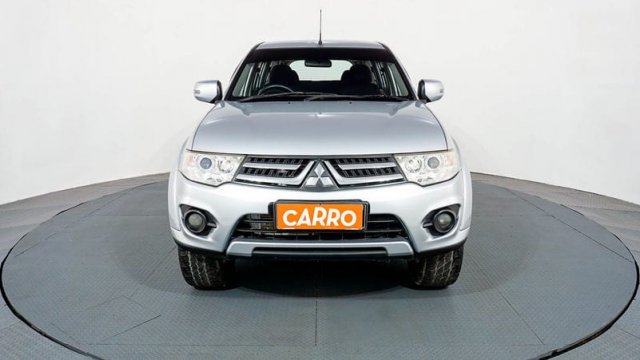 Mobil Pajero Sport Bekas. Mitsubishi Pajero Sport bekas