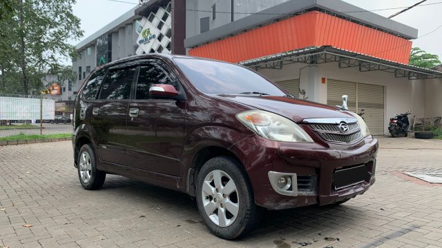 Harga Mobil Xenia Tahun 2011. Jual beli Daihatsu Xenia 2011 bekas murah di Cintamobil