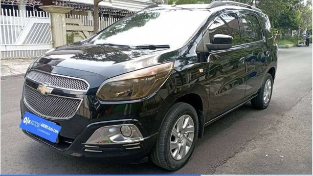 Harga Mobil Chevrolet Spin. Chevrolet Spin bekas