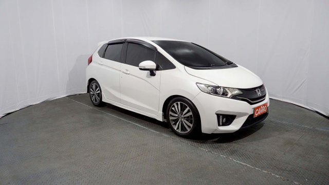 Harga Mobil Bekas Jazz 2015. Jual beli Honda Jazz 2015 bekas murah di Indonesia