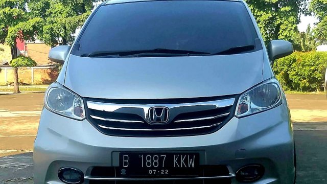 Harga Mobil Glory 560 Bekas. DFSK Glory 560 2019