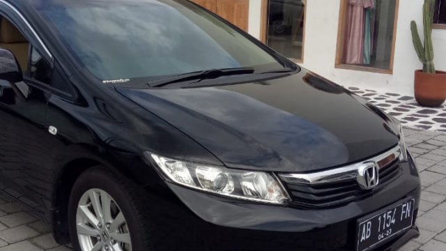 Gambar Mobil Honda Civic. Harga Mobil Honda Civic Bekas Terbaru