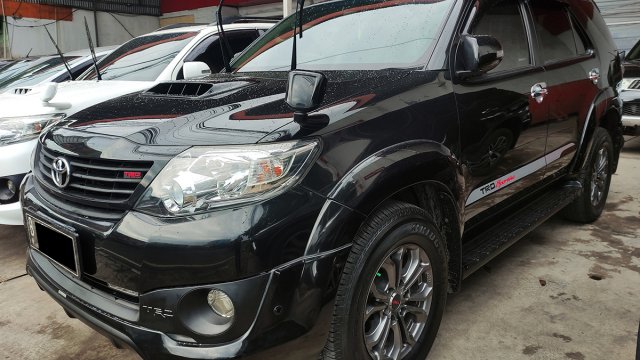 Harga Mobil Bekas Fortuner 2015. Jual beli Toyota Fortuner 2015 bekas murah di Indonesia