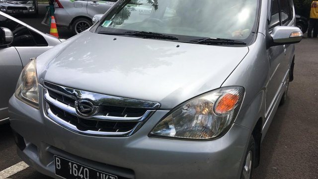 Harga Xenia Bekas Tahun 2011. Jual beli Daihatsu Xenia 2011 bekas murah di Indonesia