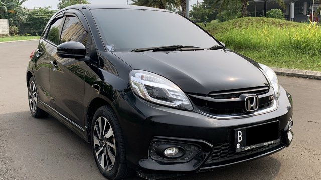 Harga Honda Brio Rs. Jual beli Honda Brio RS 2017 bekas murah di Indonesia