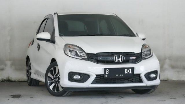 Harga Honda Brio Rs. Jual beli Honda Brio RS 2018 bekas murah di Indonesia