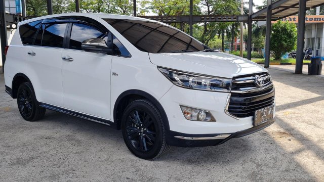 Harga Mobil Toyota Innova Venturer. Toyota Venturer bekas