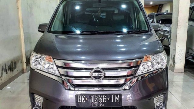 Harga Nissan Serena Bekas 2013. Jual beli Nissan Serena 2013 bekas murah di Indonesia
