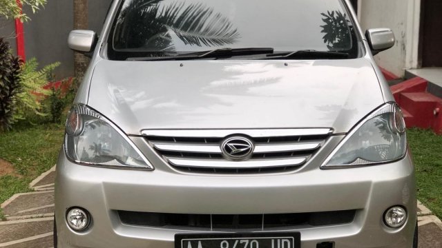 Harga Daihatsu Xenia Bekas 2004. Jual beli Daihatsu Xenia 2004 bekas murah di Indonesia