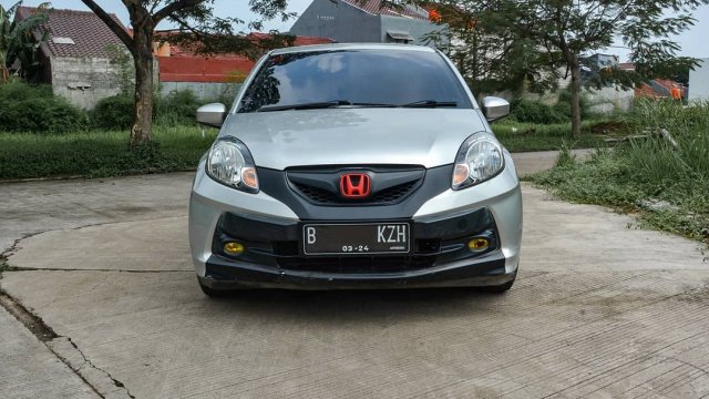 Harga Honda Brio 2014 Matic. Jual beli Honda Brio 2014 bekas murah di Indonesia