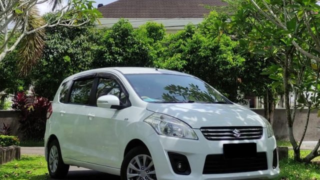 Harga Mobil Ertiga Gl. Jual beli Suzuki Ertiga 2015 bekas murah di Indonesia